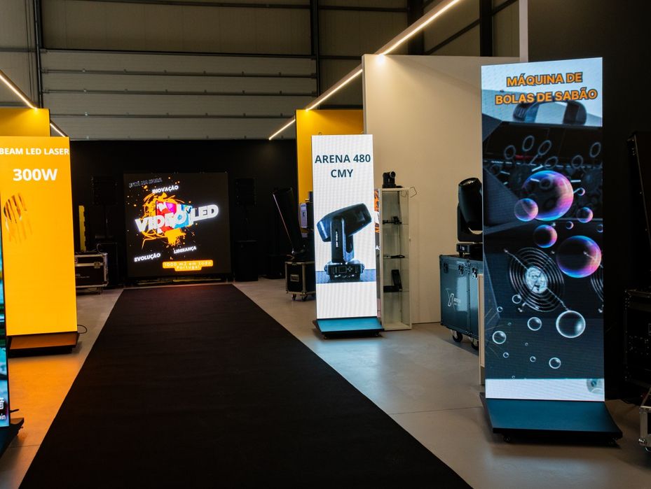 Ecrãs para publicidade