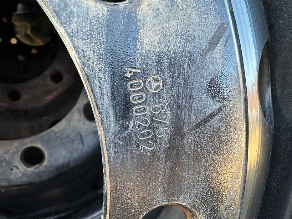 9R 22.5 Bridgestone 9R-22.5 Koła Felgi Opony Mercedes 22.5x6.75 8 Śrub