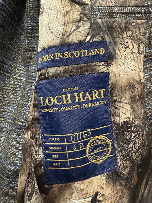 Продаж чоловічий костюм Loch Hart