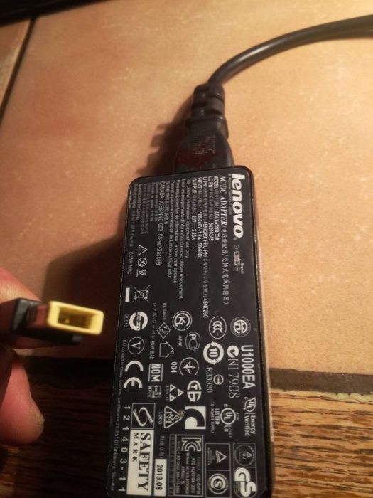 Orginalna ładowarka do laptopa i bateria Lenovo