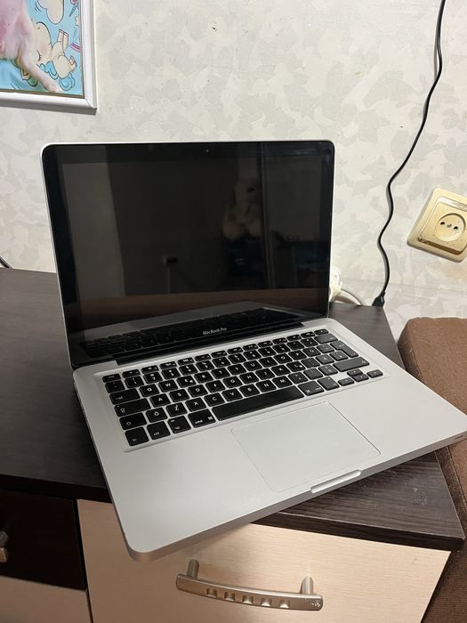 Продам MakBook Pro