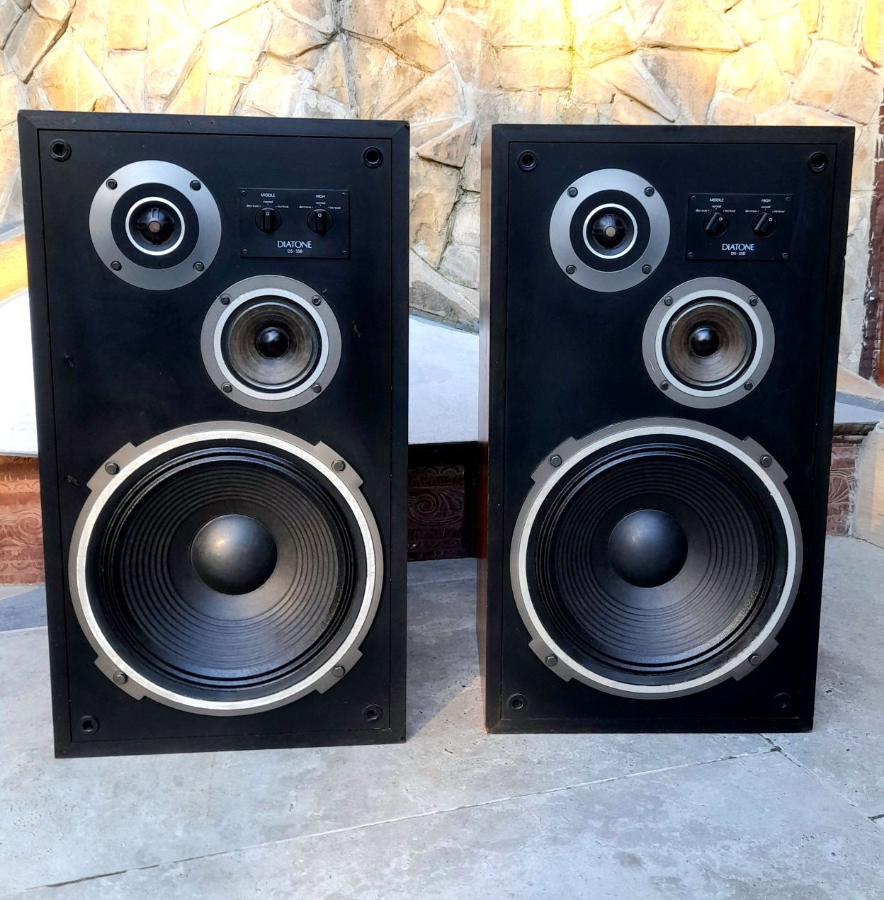 Акустична система DIATONE DS-35B