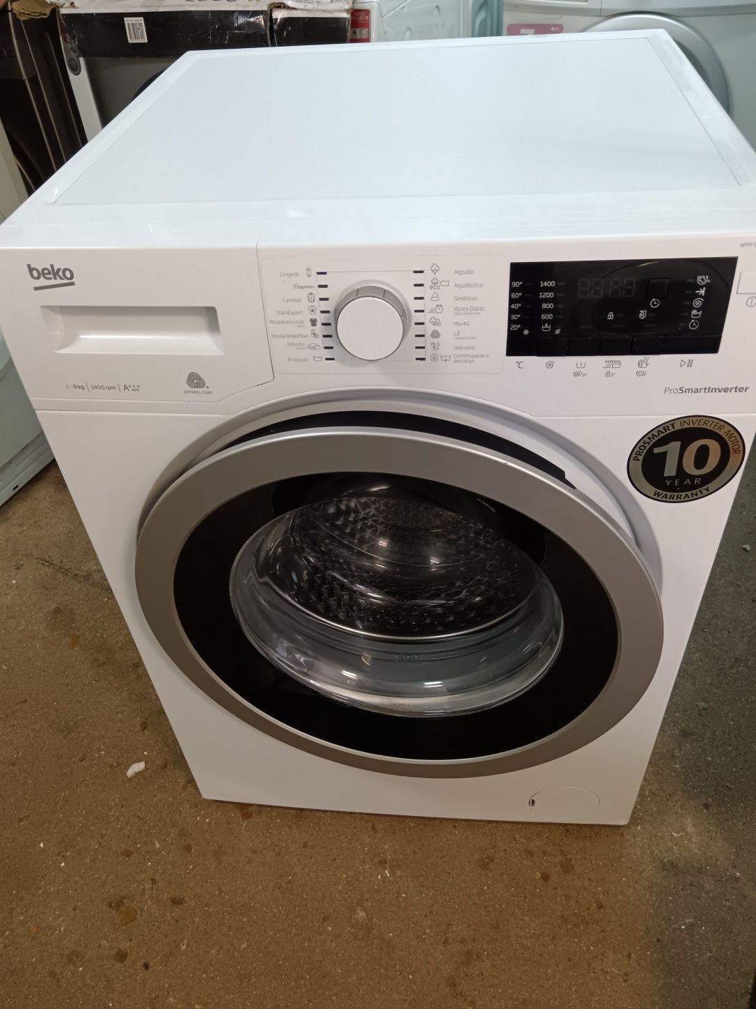 Máquina de lavar roupa Beko 9kg