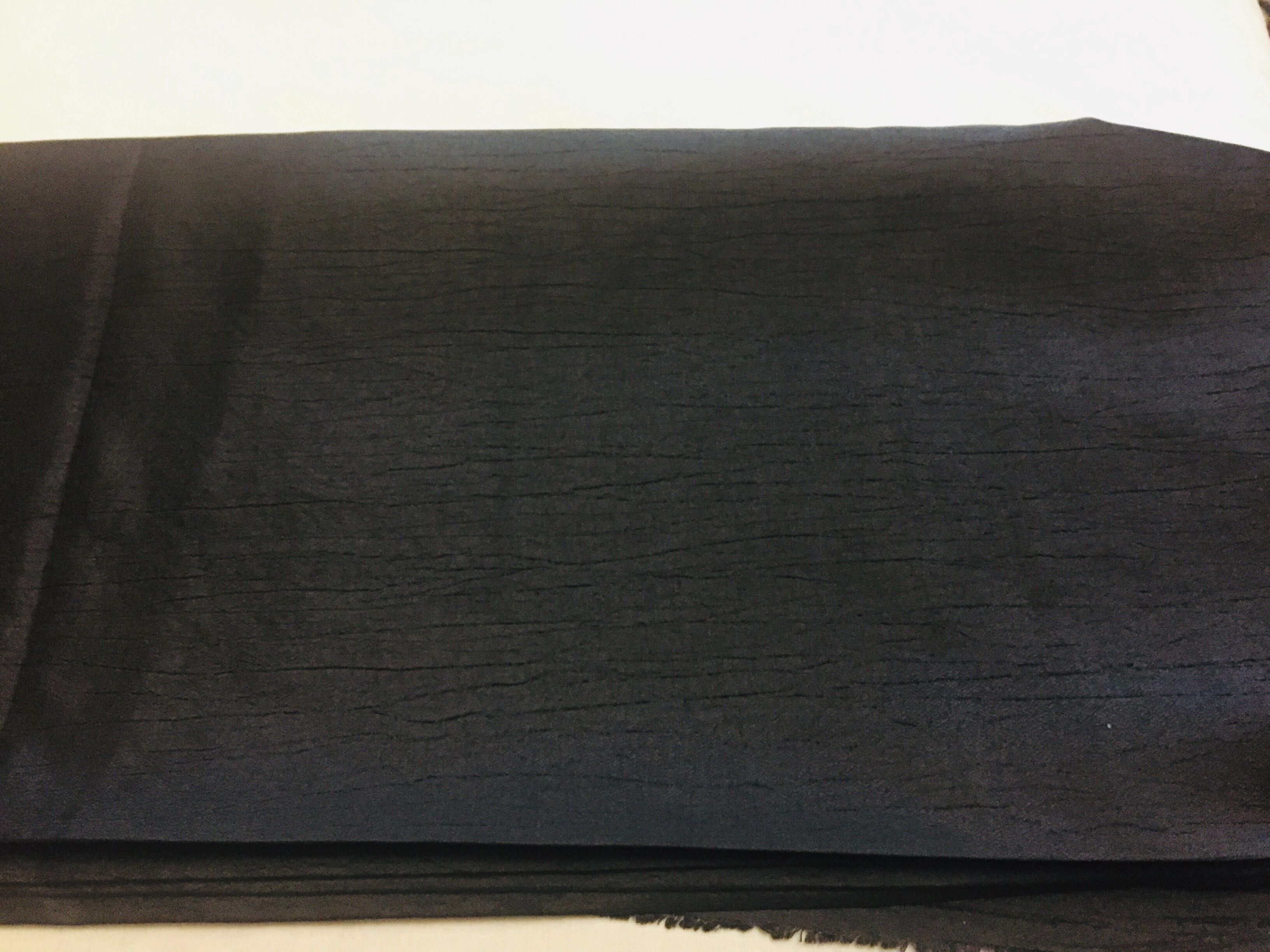 Ткань плательно -блузочную чёрную 380см на 150 см 80 гр метр