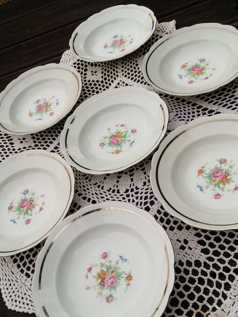 Talerze głębokie porcelana biel jak nowe 7szt,sielski wzór Ćmielów PRL