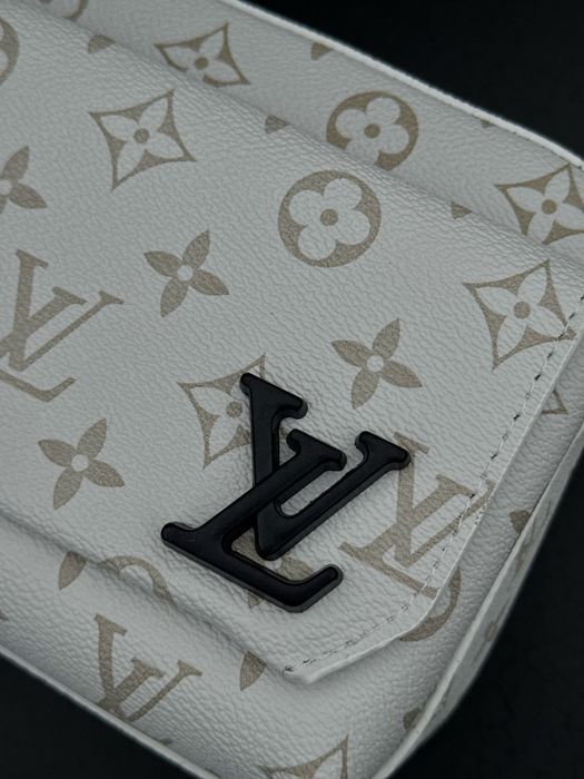 Сумка Louis Vuitton белая мужская черная барсетка LV шкіряна Луи Витон
