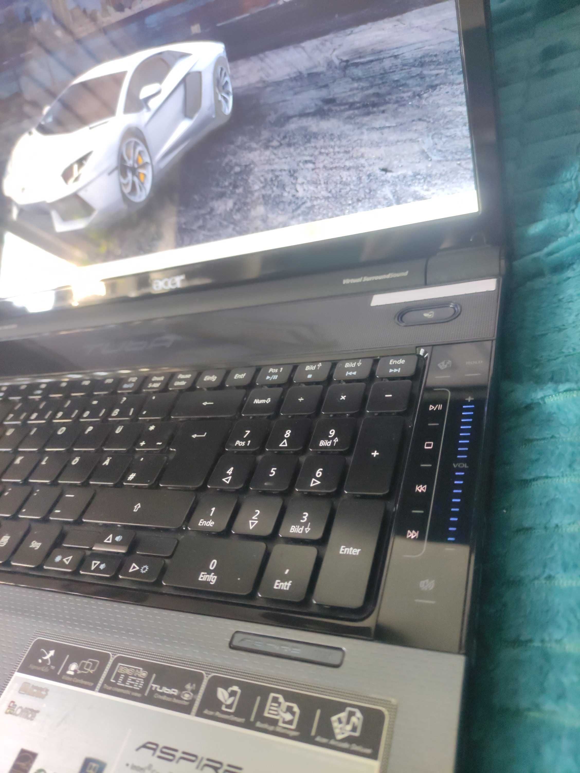 Laptop Acer 7738g Quadcore Q9000 blu-ray SSD+HD retro Nvidia