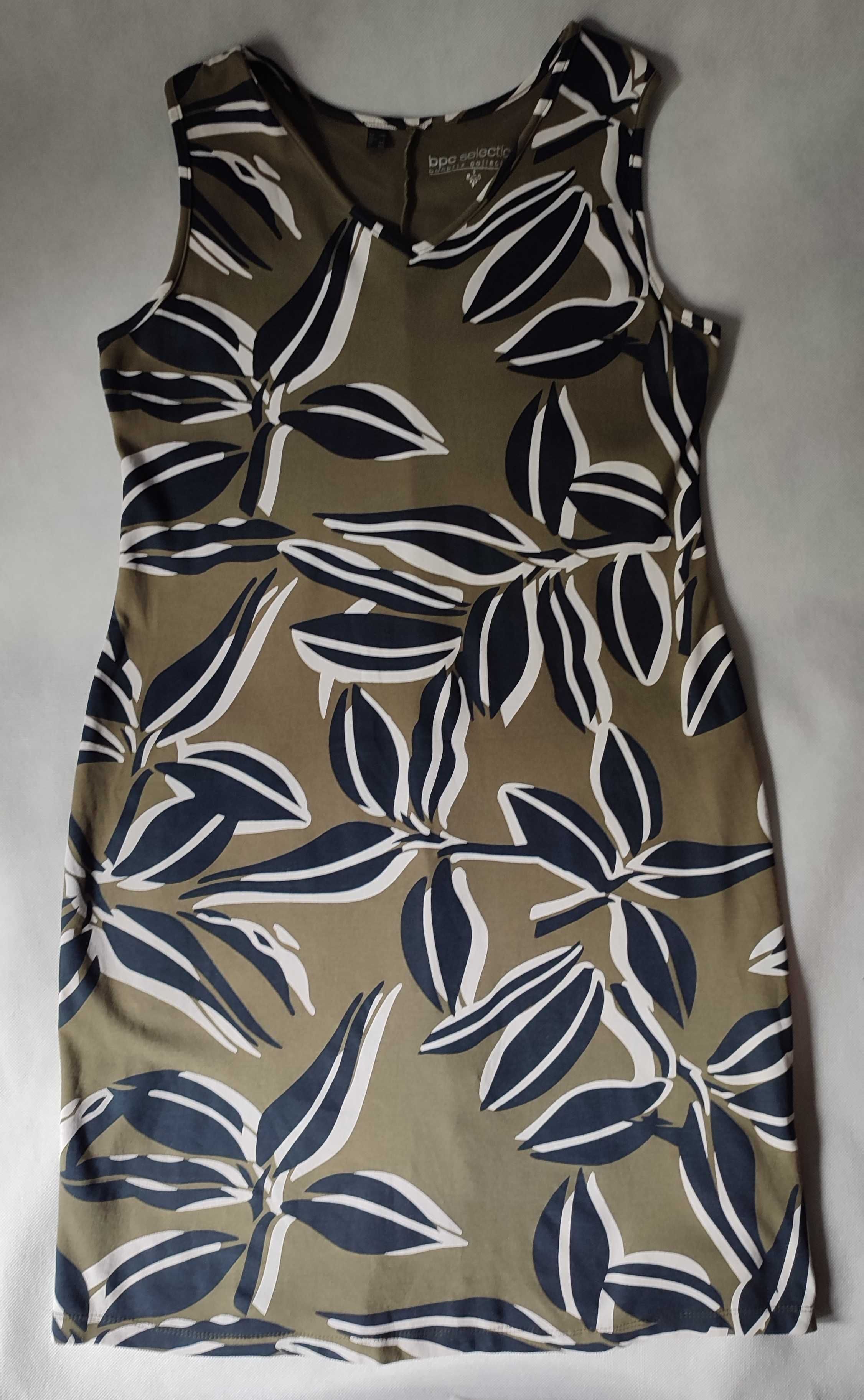 Sukienka princeska plus size we wzory bez rękawów bawełniana 44/46