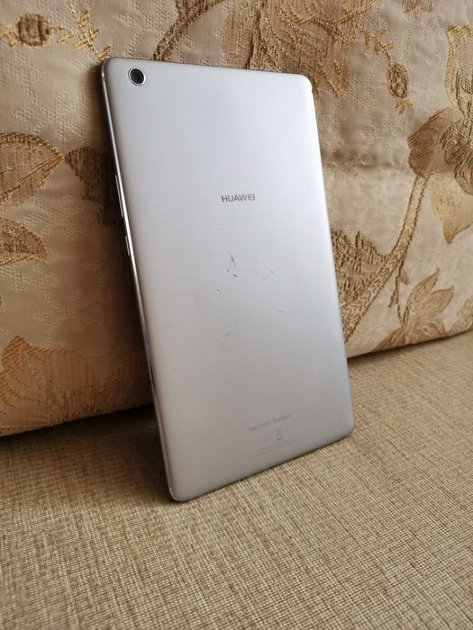 Планшет HUAWEI MediaPad M3 Lite 8 3/32Gb WiFi