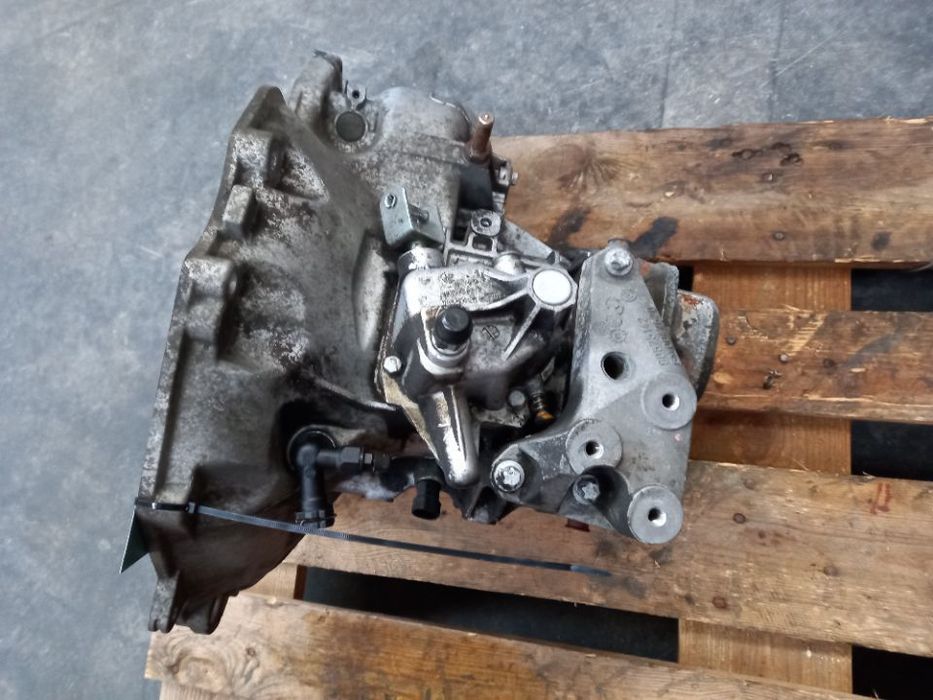 Caixa velocidades Opel Astra Ref. 55355489  /// 6493354685