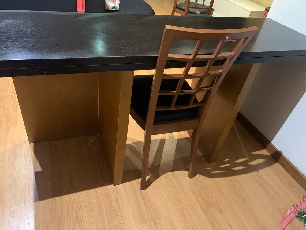 Mesa holandesa cerejeira  sem cadeiras