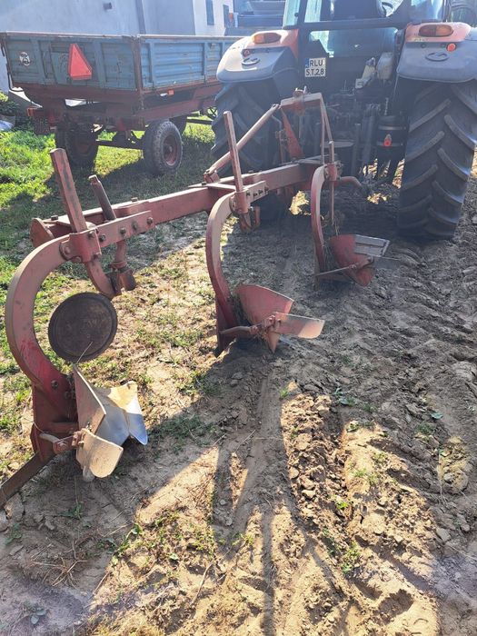 Плуг 3х корпусний