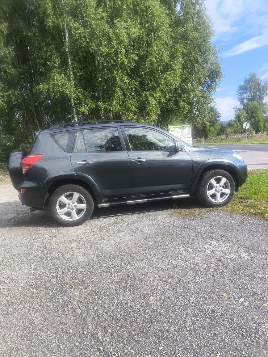 Toyota RAV4 2,2 D-CAT
