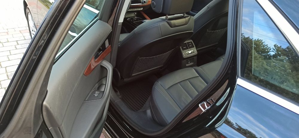 Audi A4 B9 2022 quattro