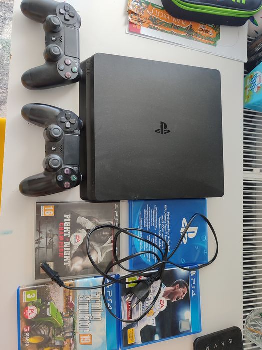 PS4 konsola PlayStation 4