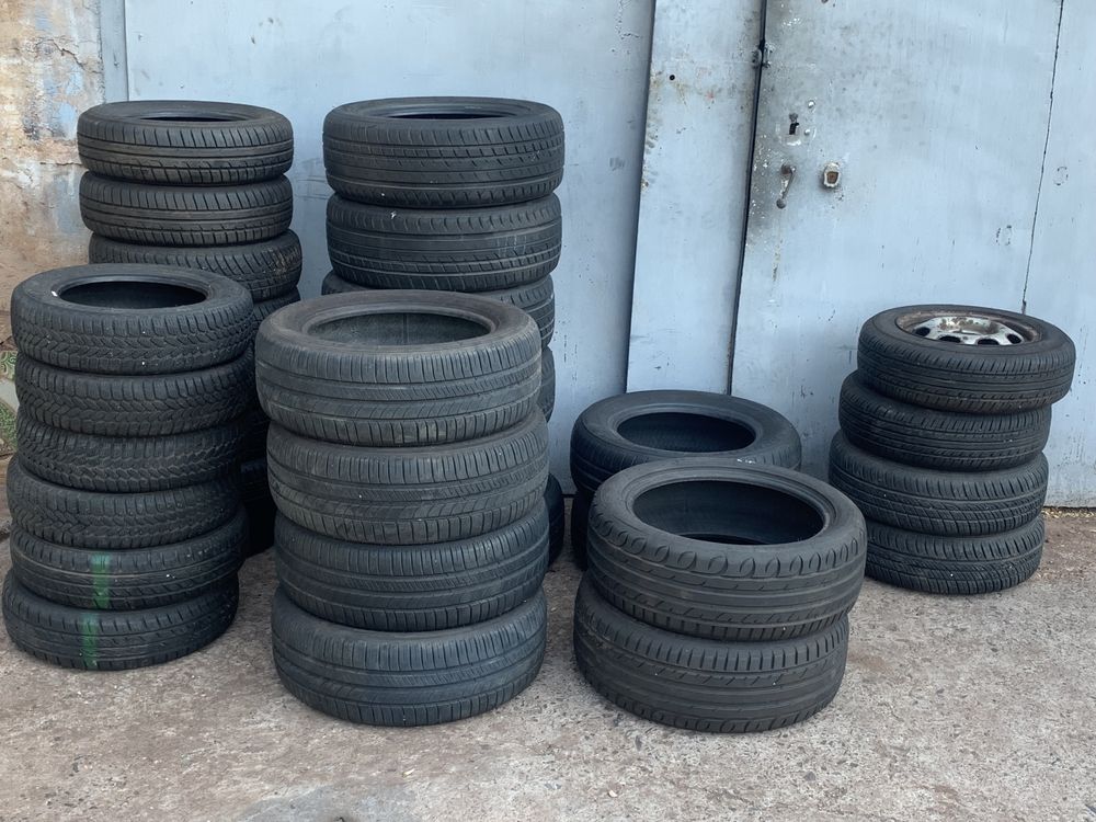Продам шини і диски 205/55r16.
