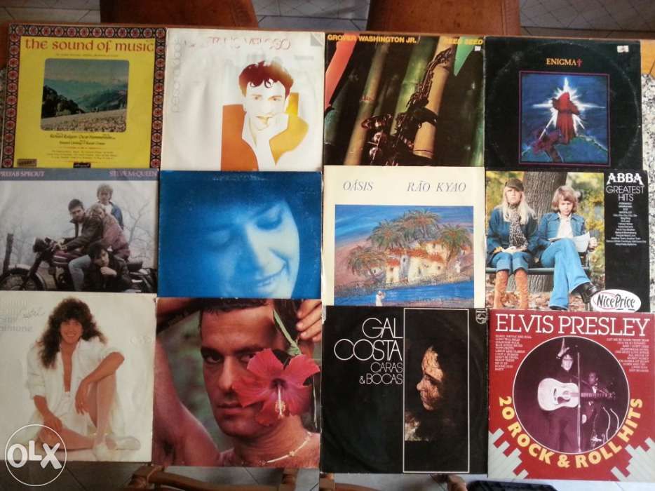 Vinil:Frank Sinatra,Pink Floyd,Dire Straits,The Smiths,Kraftwerk,AC/DC