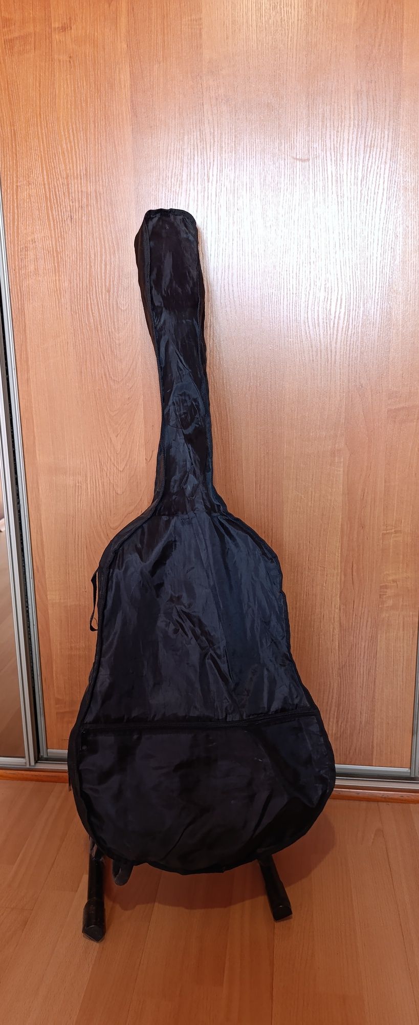 Gitara akustyczna