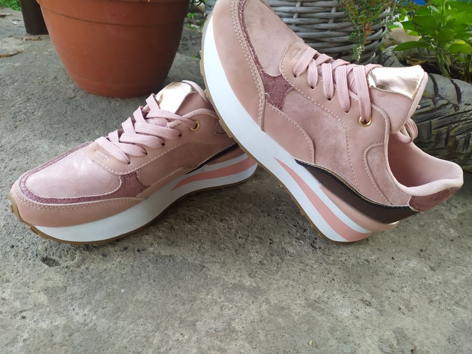 Кросівки з еко шкіри та замші