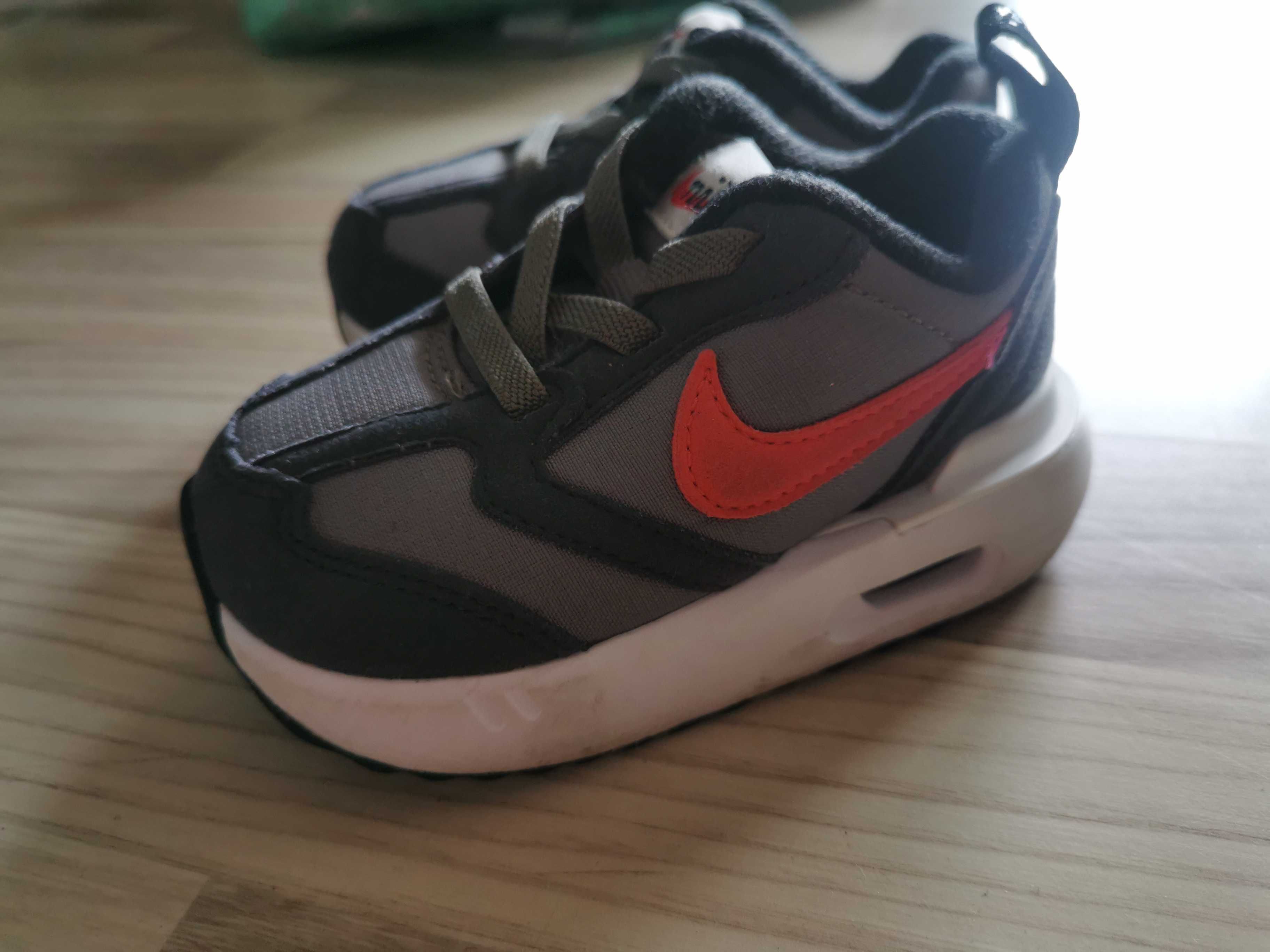 Buty adidaski z nike rozmiar 21 air max