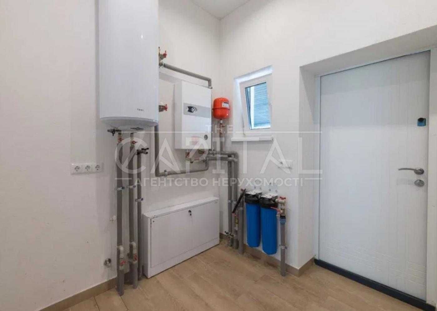 Продажа дома с бассейном, с. Погребы, Броварской р-н