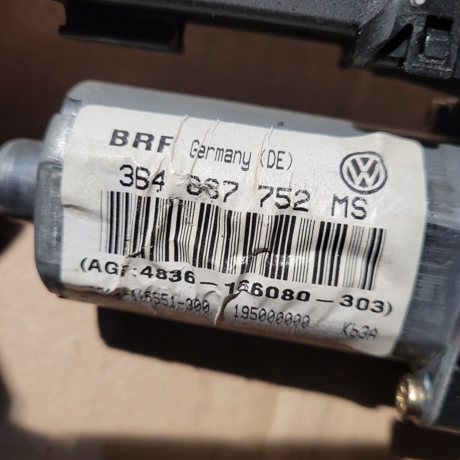 Silniczek moduł szyby przód prawy vw passat b5 LIFT 2004r
