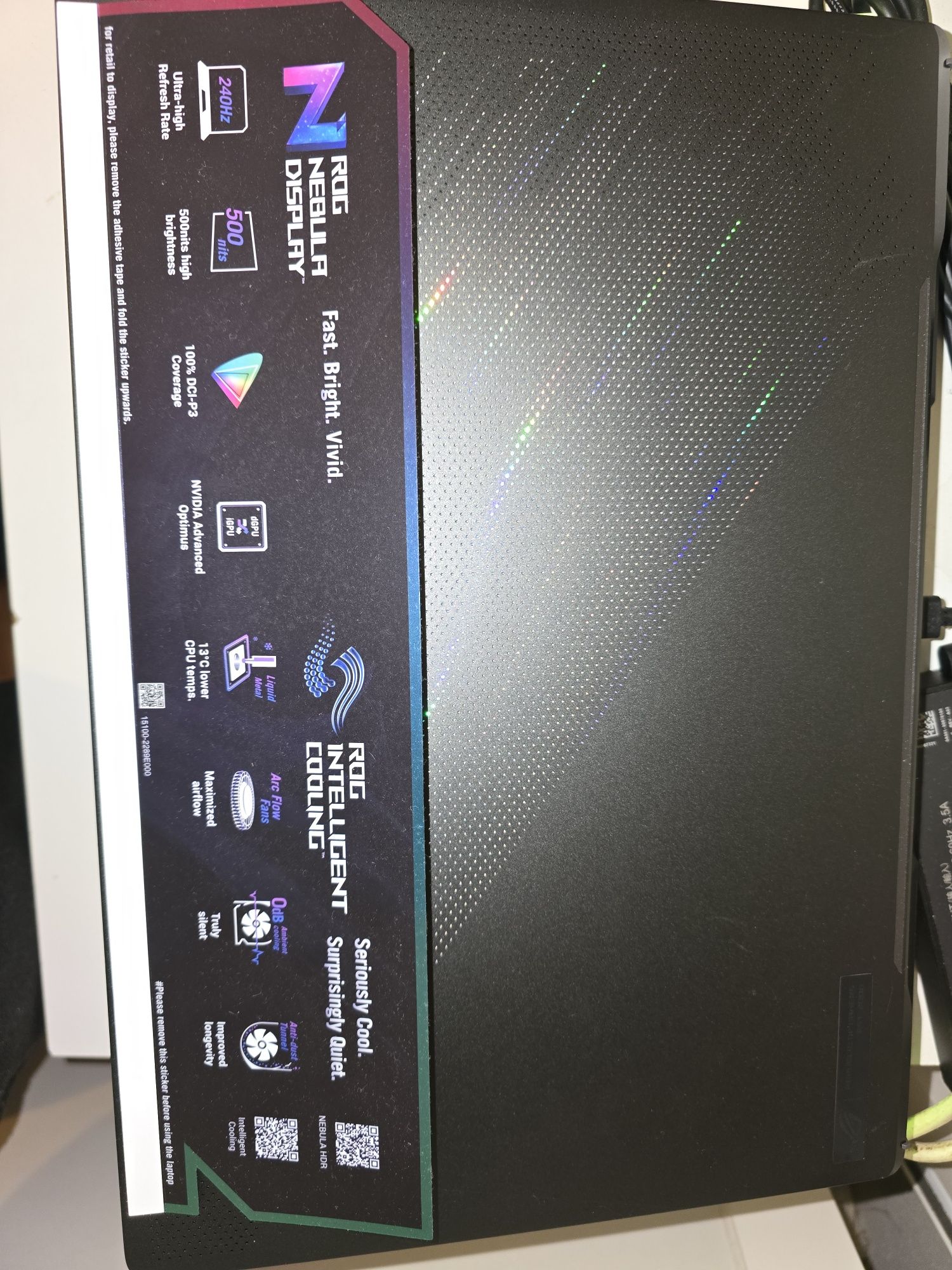 ASUS ROG Zephyrus 17'