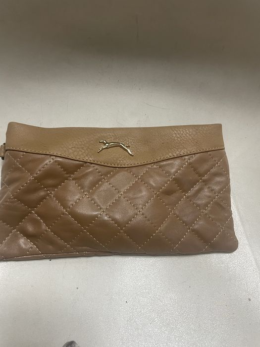 Calcado usado de senhora