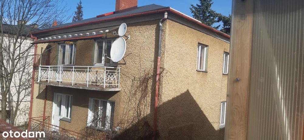 Przestronny dom z 1975 roku, 160 m² w mieście