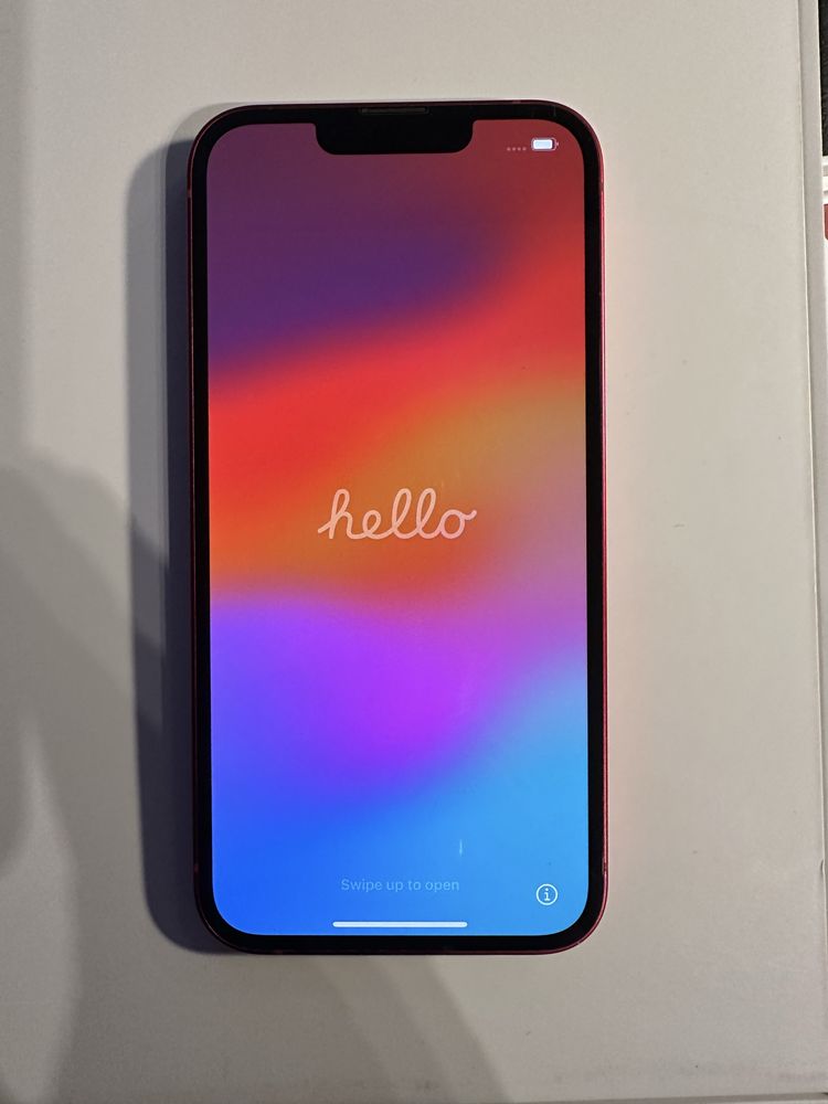 iPhone 13 128G czerwony