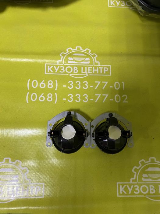 Бампер передний Mitsubishi Outlander  2018 2019 2020 2021 решетка губа