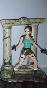 Tomb Raider Lara Croft Figurka klasyczna