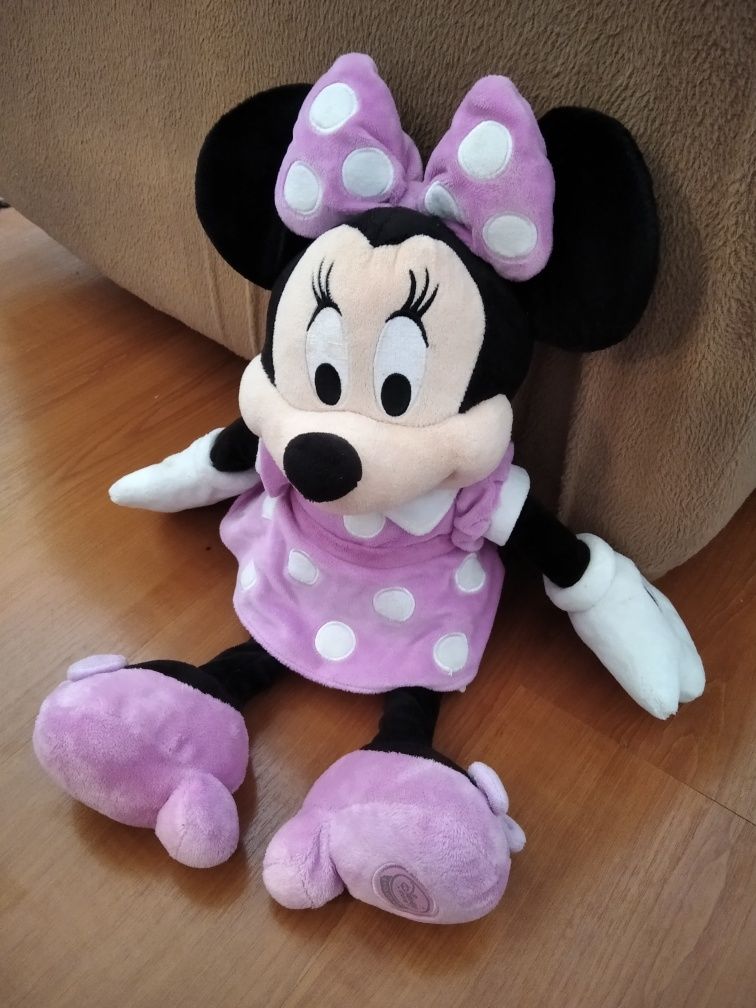 Minnie em peluche