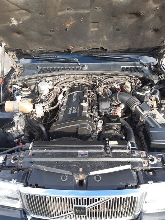 Продам Volvo 960