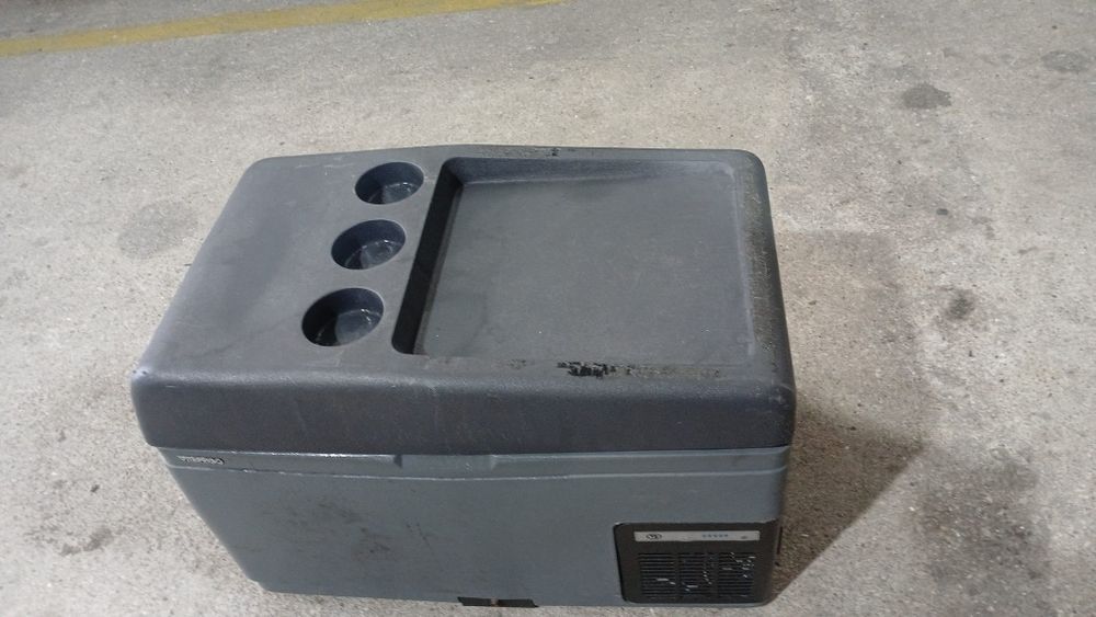 Frigorífico vitrifigo