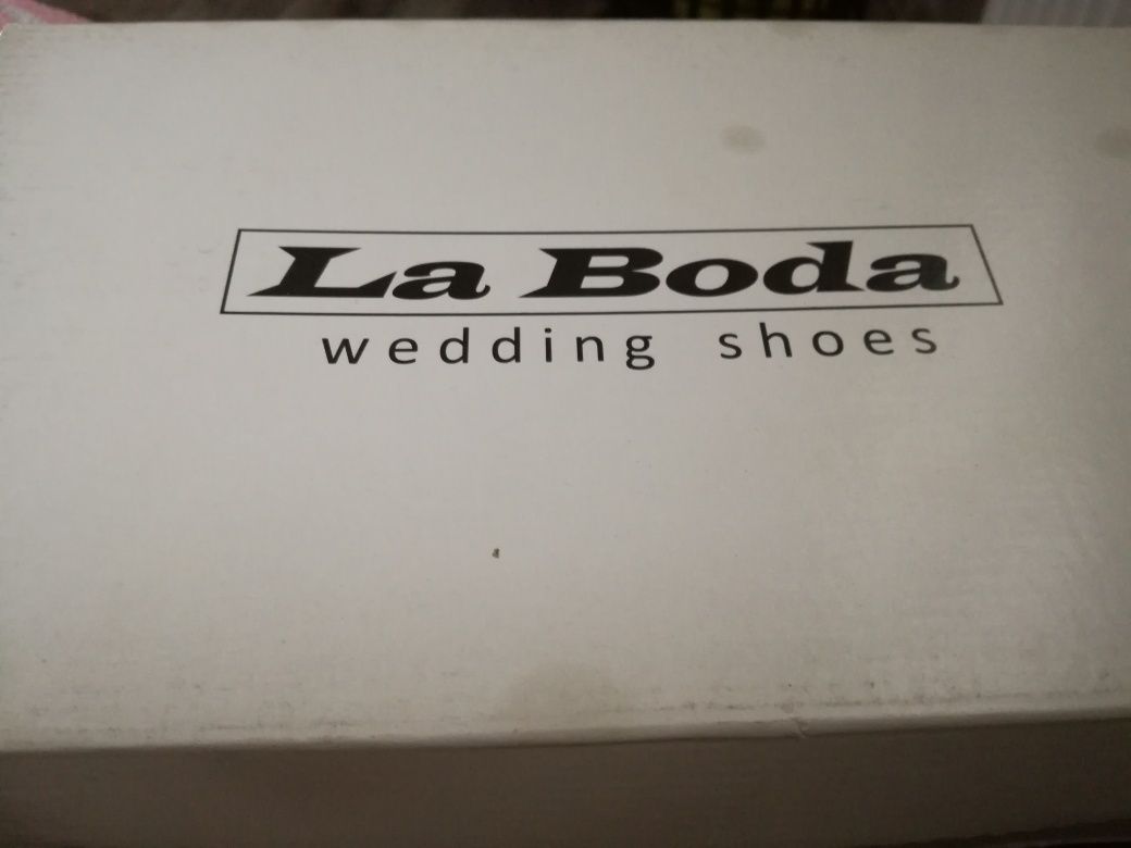 Buty La boda Ivory 37