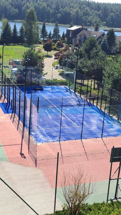 Maly domek nad jeziorem ...Mazury-malownicza miejscowość