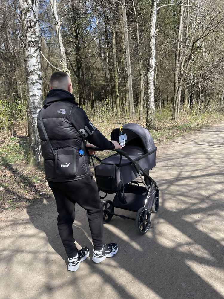 Продам каляску Carrello Avrora 2 в 1