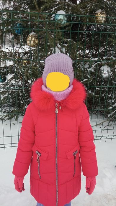Зимова тепла куртка-пальто на дівчинку зріст 122см.