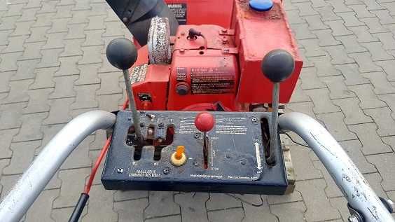 Odśnieżarka spalinowa wirnikowa TORO 824 bieg wsteczny