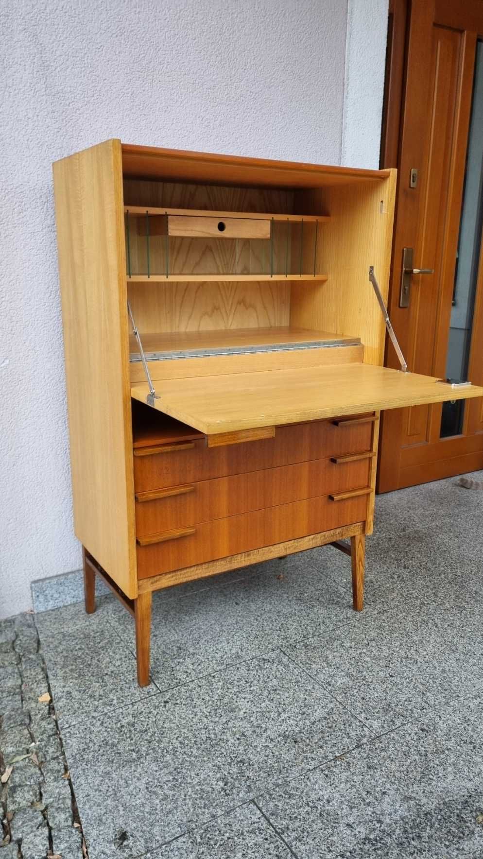 Sekretarzyk Highboard Design PRL Lata 60 Czechosłowacja Mezulanik