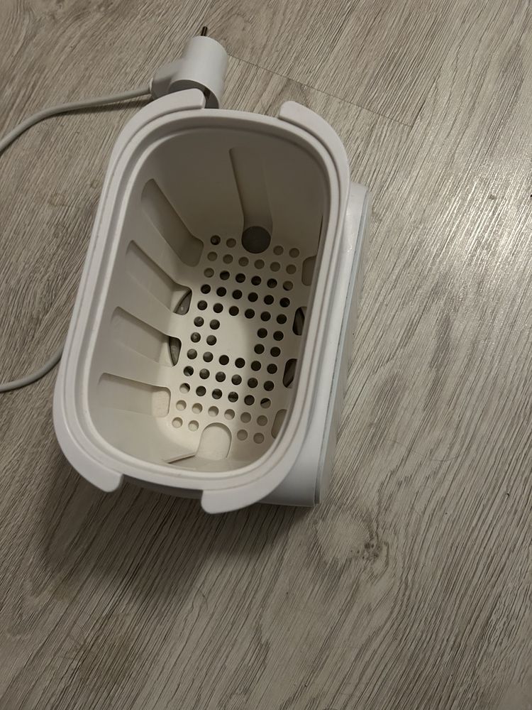 Sprzedam podgrzewacz do butelek neno vita