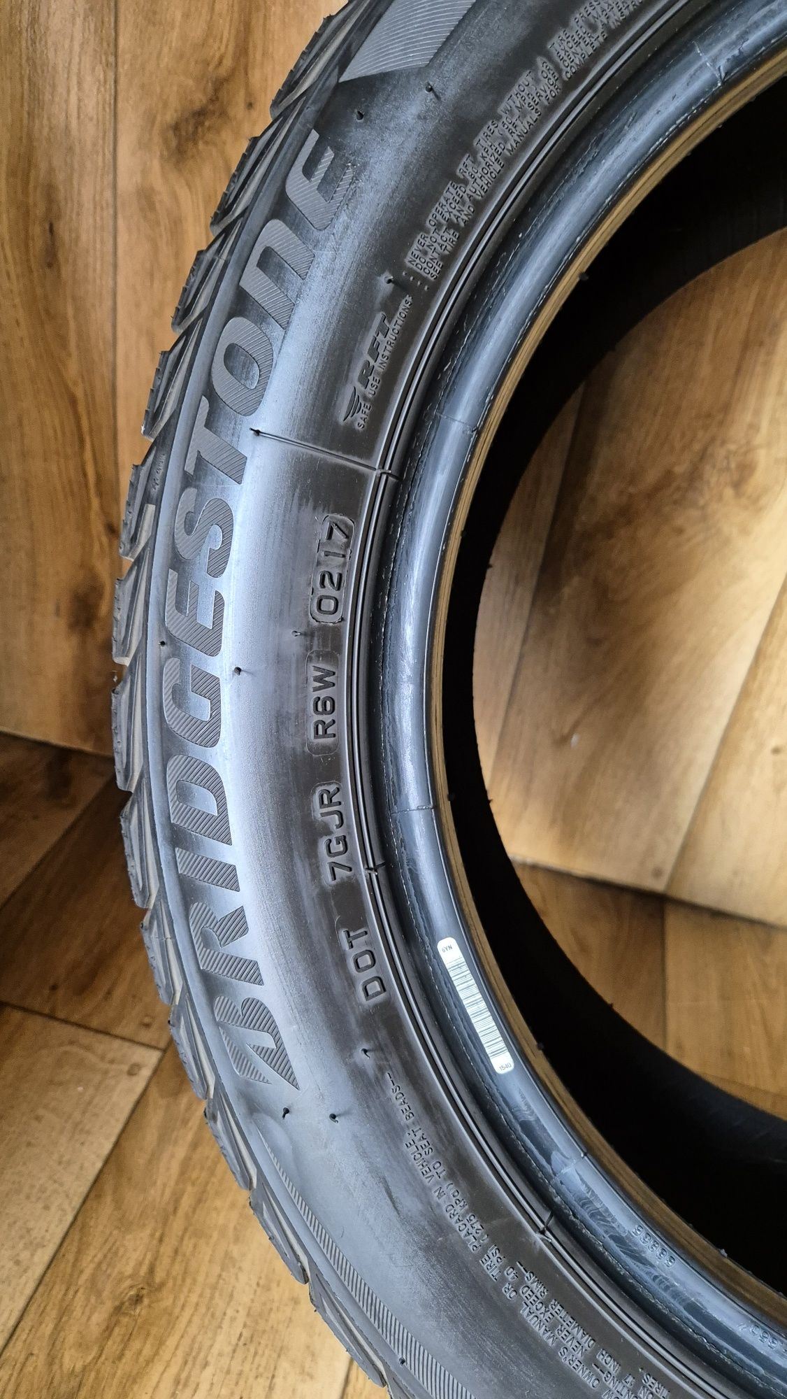 225/50/17 Bridgestone Komplet zima RFT RUNFLAT RSC  7,5mm 17r