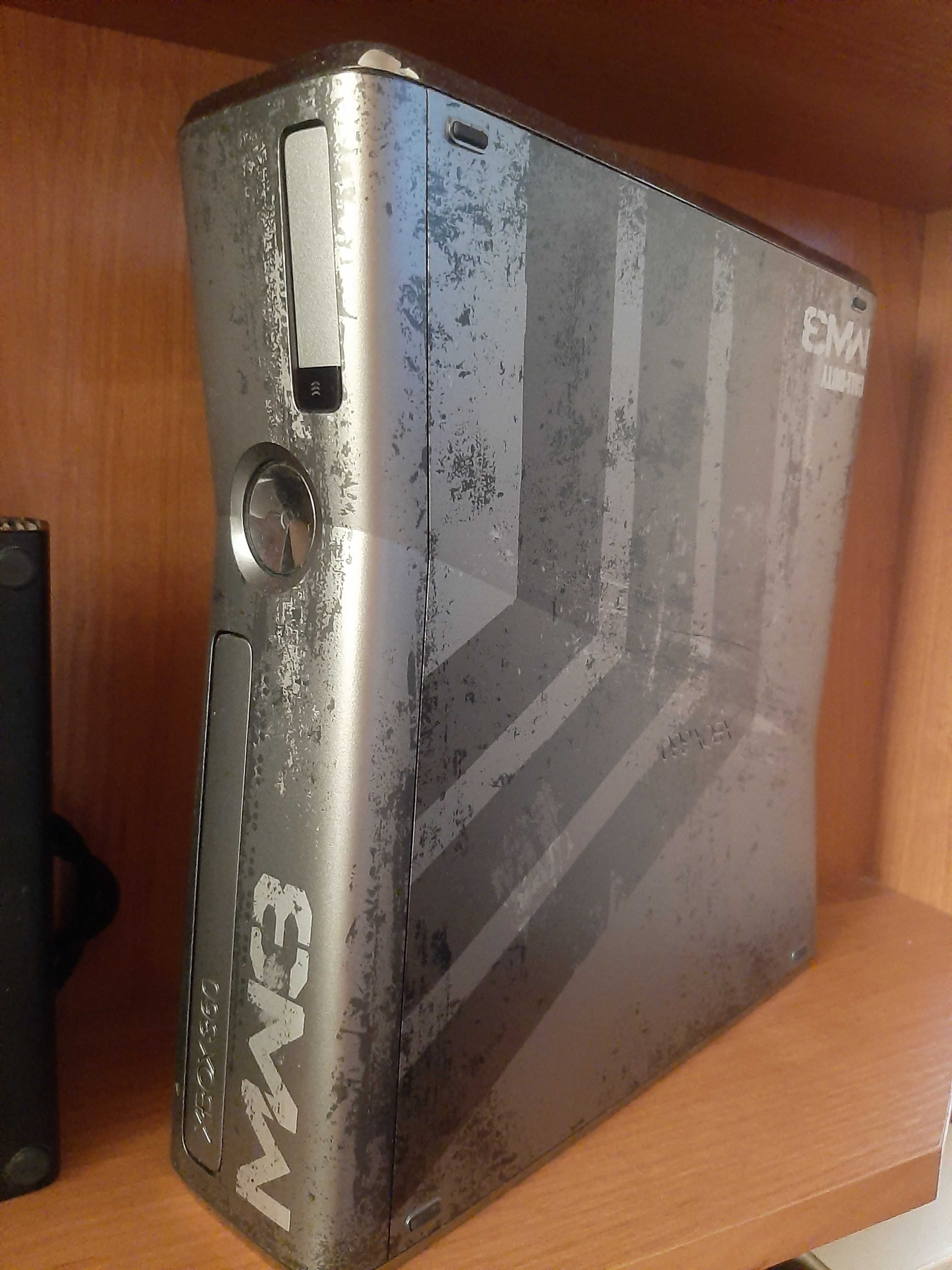 Konsola Xbox 360 S COD MW3 Edition 500GB