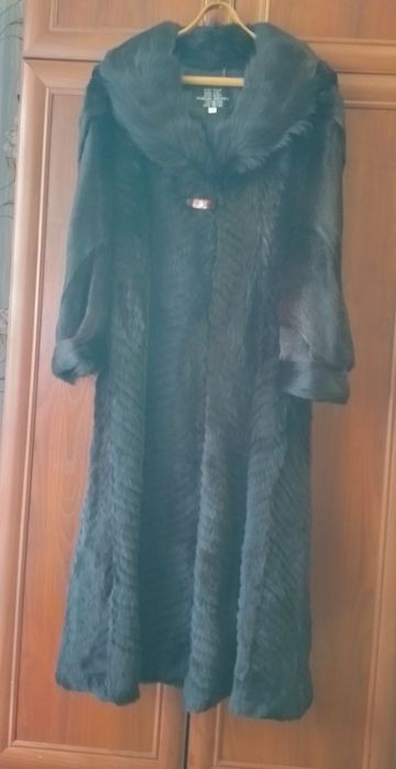 Продам шубу з вовка