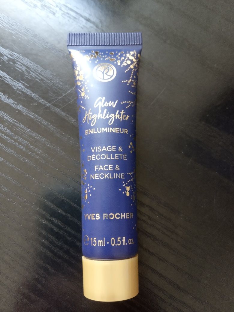 Rozświetlacz w płynie Yves Rocher edycja limitowana