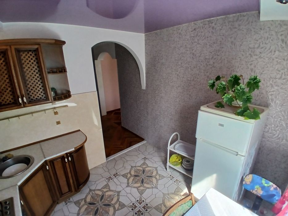 Продається 2х квартира, Новомиколаївка!