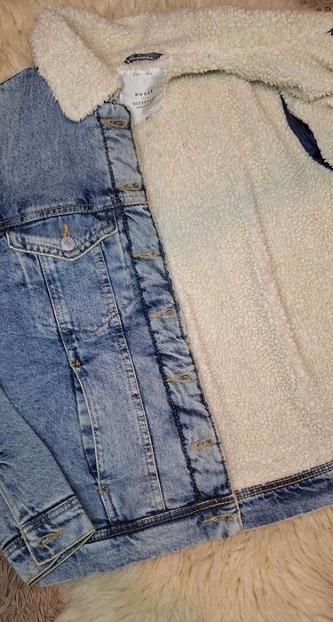 Тепла джинсова куртка