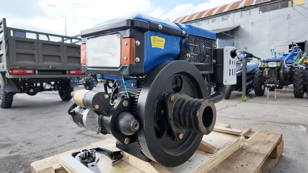 Дизельний двигун Зубр R195NM 12 к.с. з електростартером