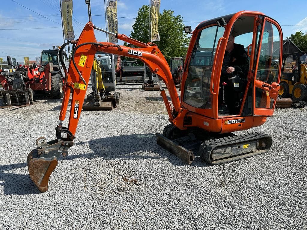 Mini koparka JCB 8018 z 2012r. ładna 1800kg rozsuwana długie ramie